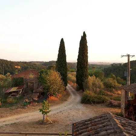 Podere Calcinaia Летний дом Кастельнуово-Берарденга